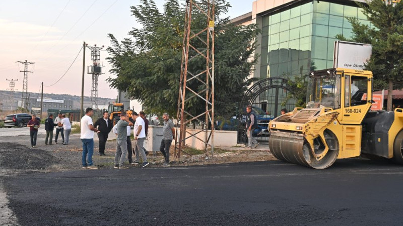 SÜLEYMANPAŞA'DA YOL HAMLESİ 